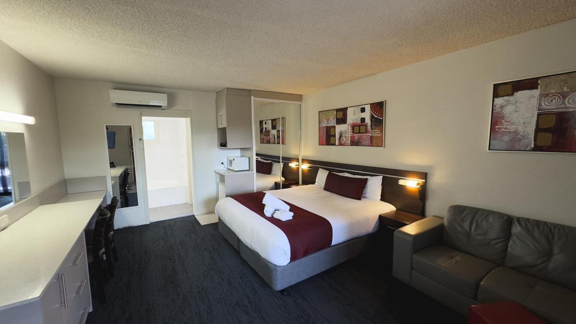 Golden West Motor Inn Dubbo Extérieur photo